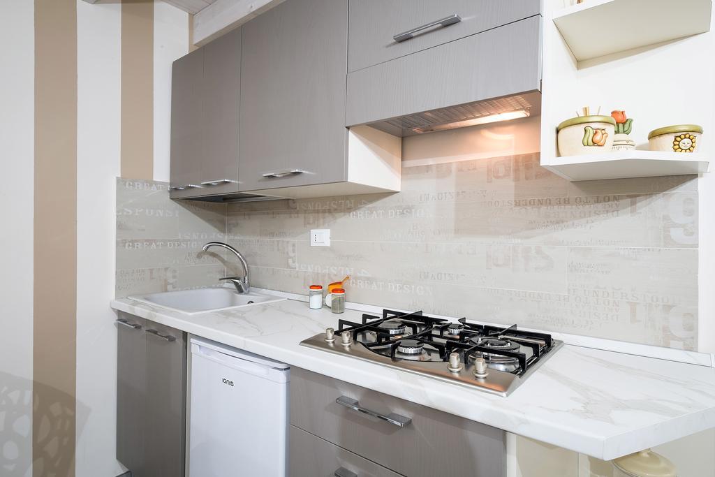 Quattro Canti Apartments Palermo Zimmer foto