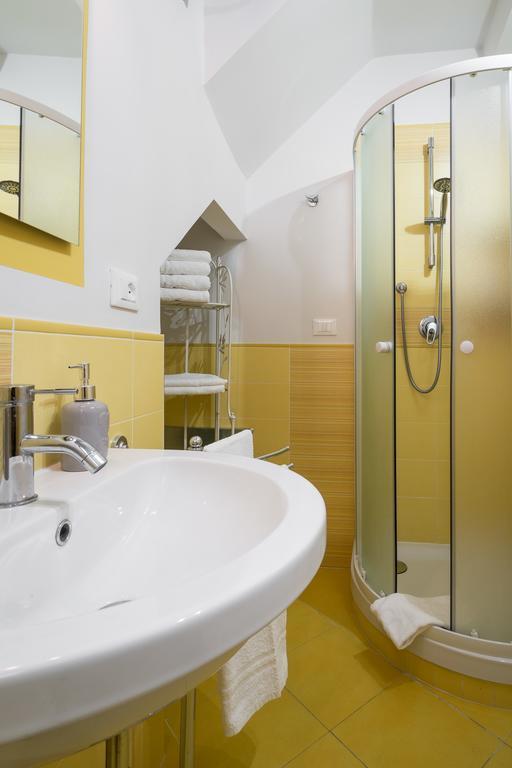Quattro Canti Apartments Palermo Exterior foto